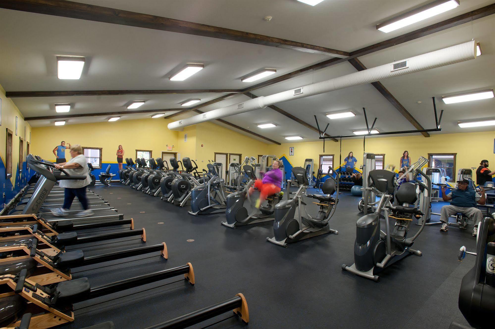 The Biggest Loser Resort Niagara Java Center Buitenkant foto